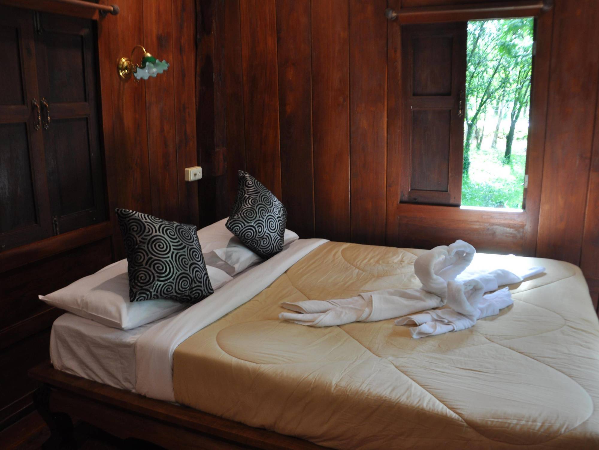Siam Villa Sukhothai Exteriör bild